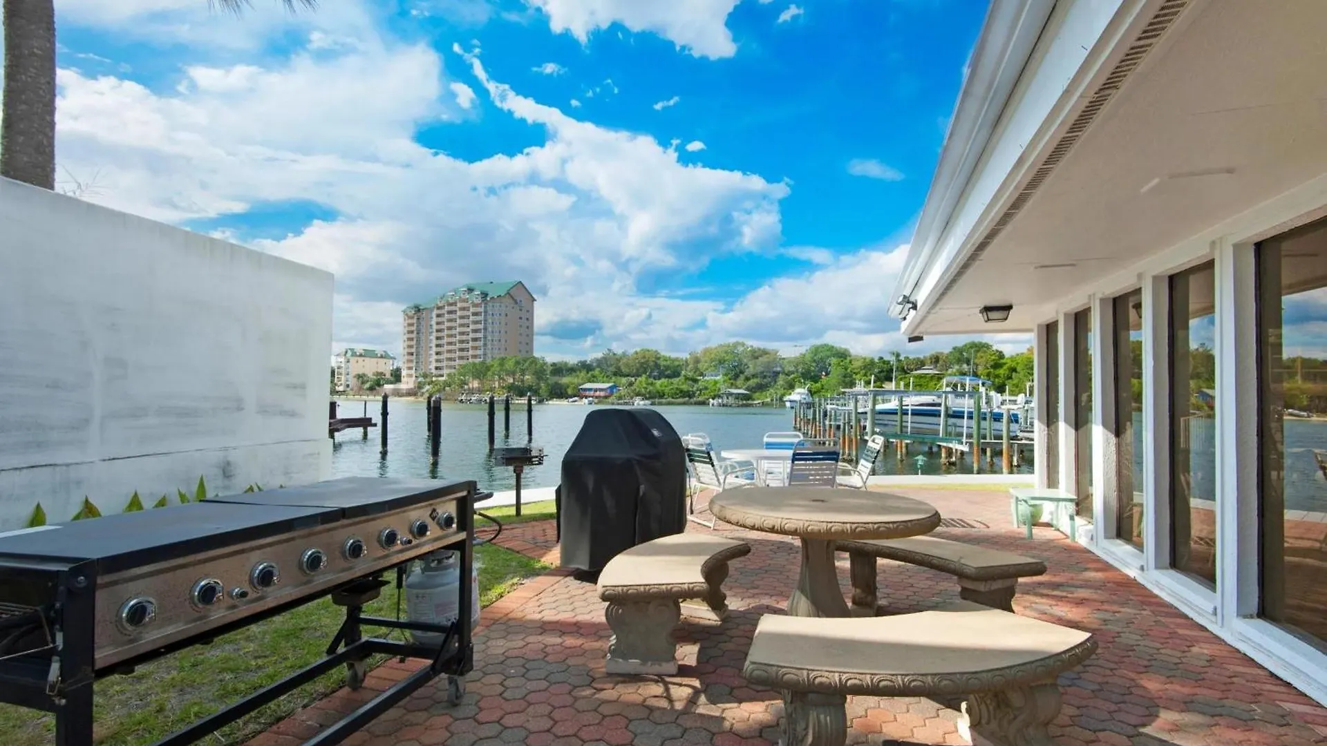 Dolphin Point #401C Villa Destin Holiday home